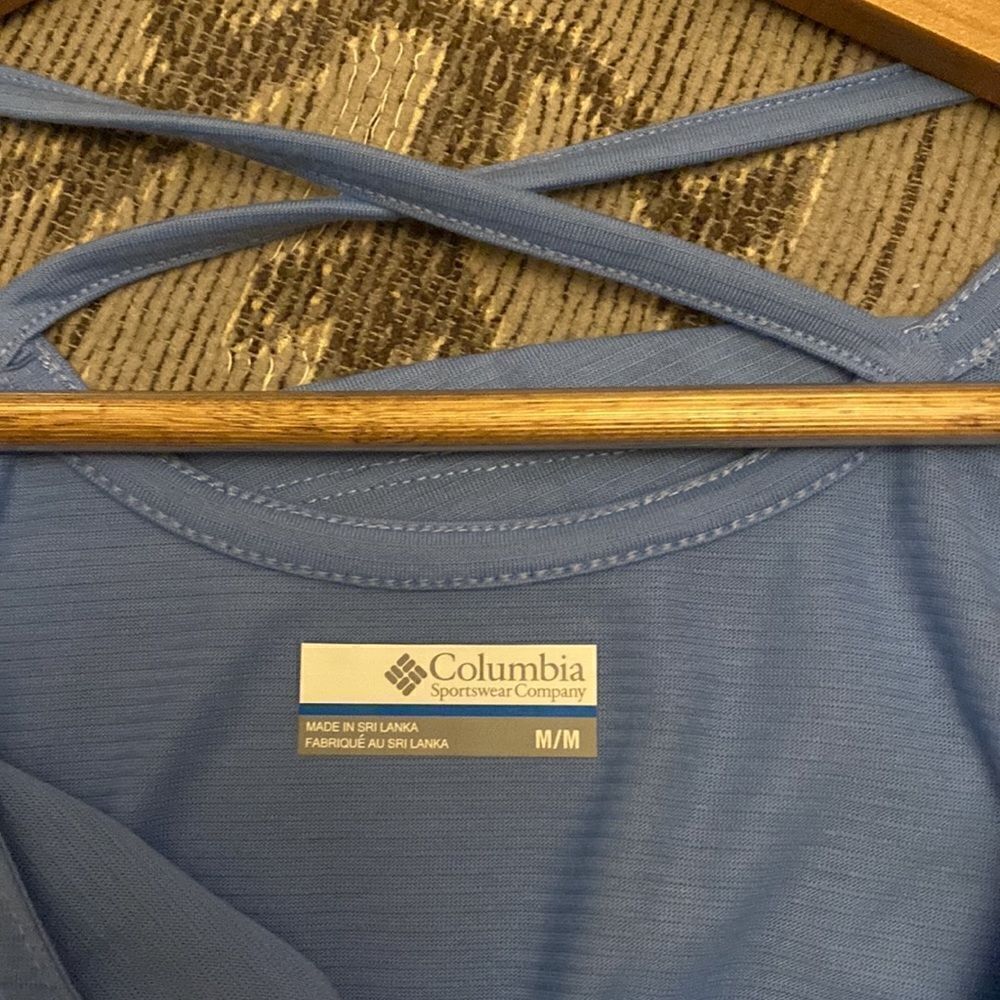 Columbia top - Picture 7 of 7